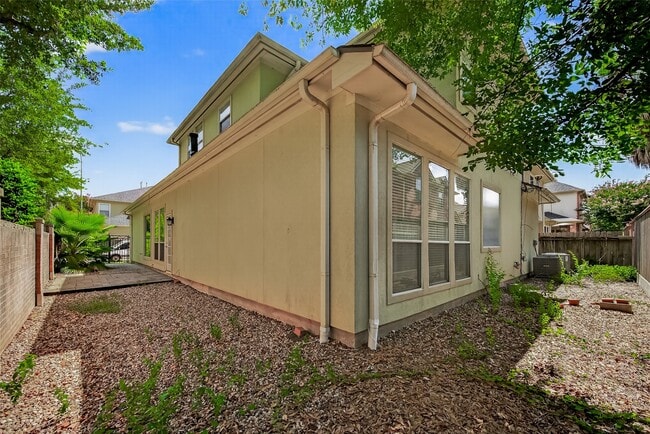 Building Photo - 13502 Broadmeadow Ln
