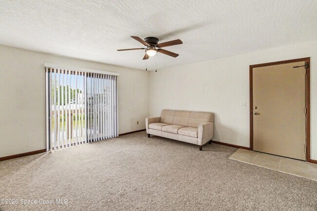 Building Photo - 1123 Tree Ridge Ln NE