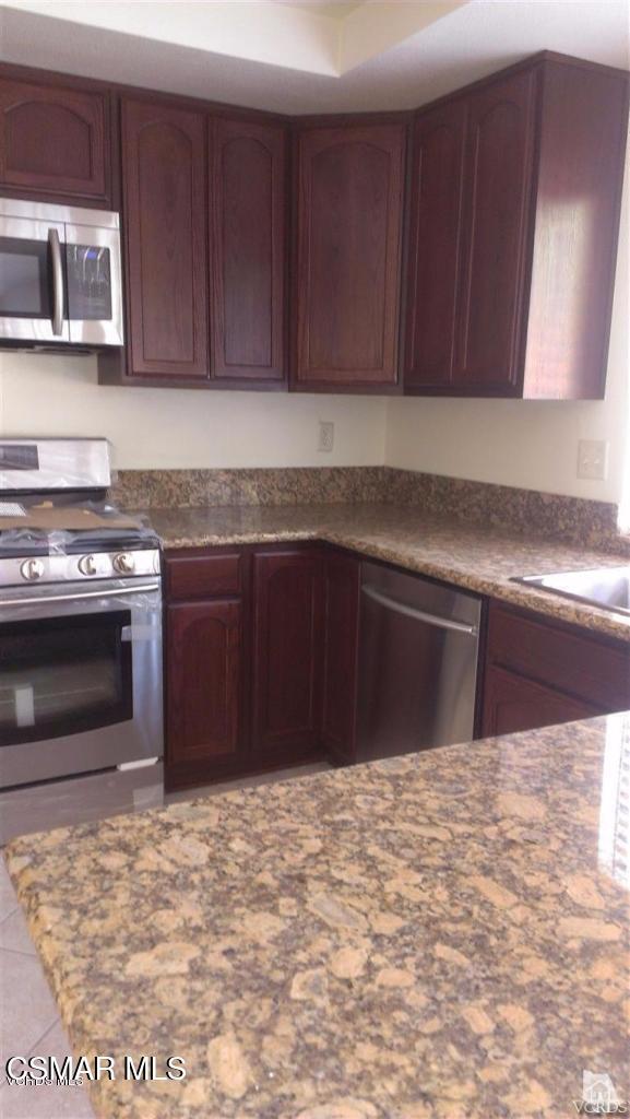 Building Photo - 4117 Lost Springs Dr