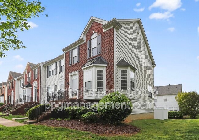 Building Photo - 12304 Verdant Ct