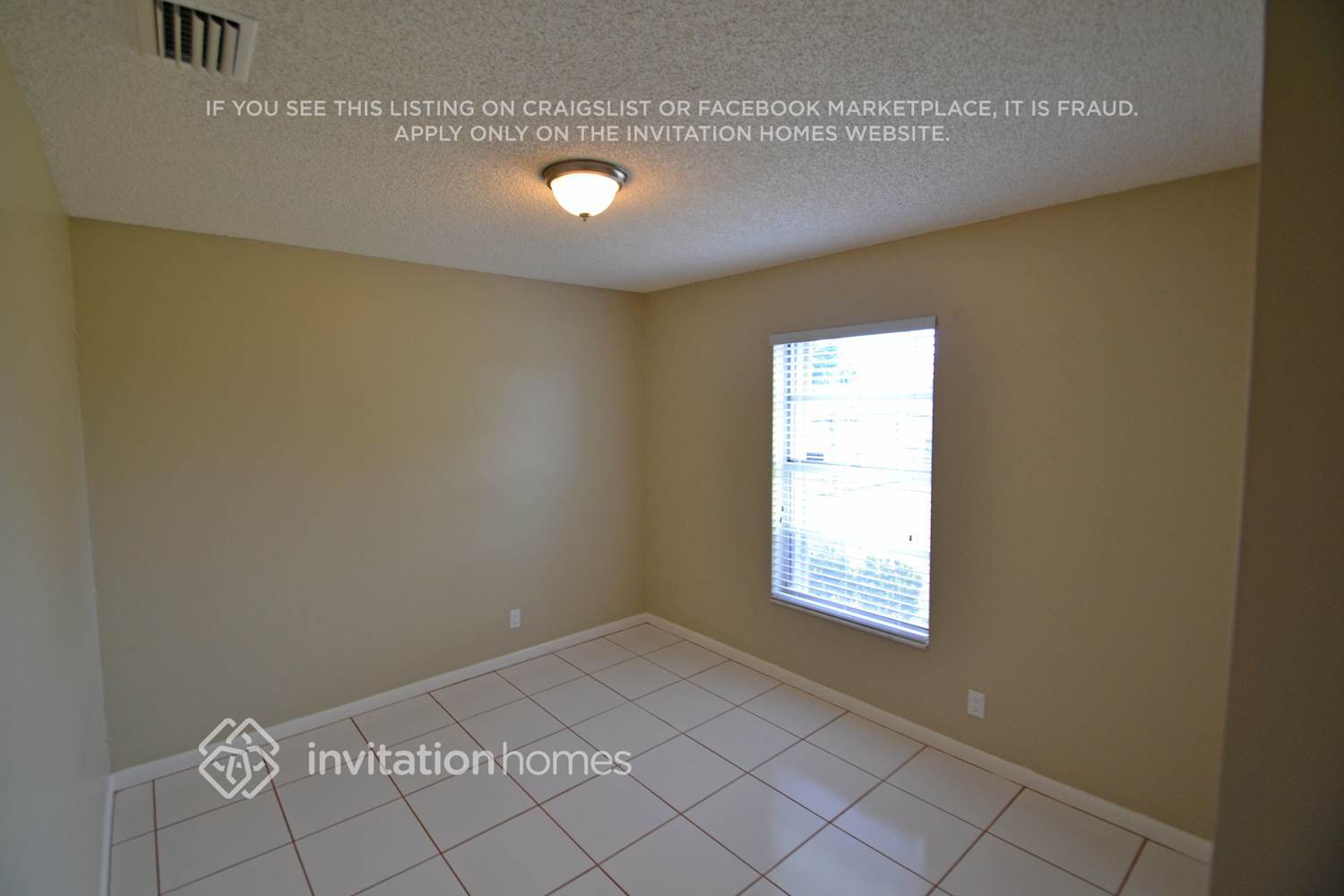 Building Photo - 132 La Mancha Ave