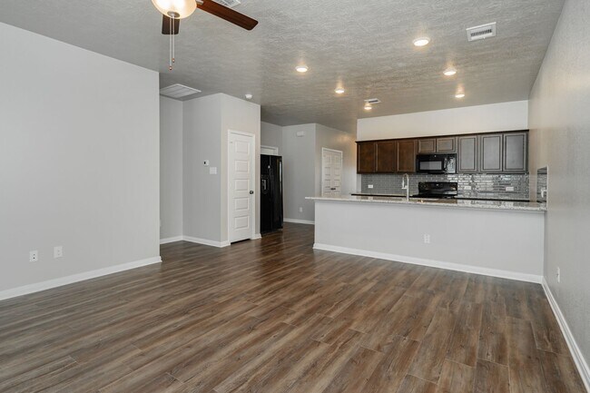Building Photo - 1141 Trellis Pass