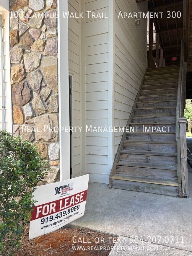 Building Photo - 100 Campus Walk Trl