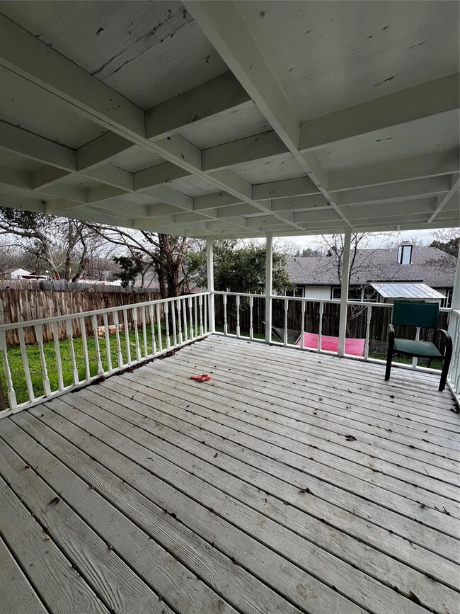 Building Photo - 5507 Fence Row