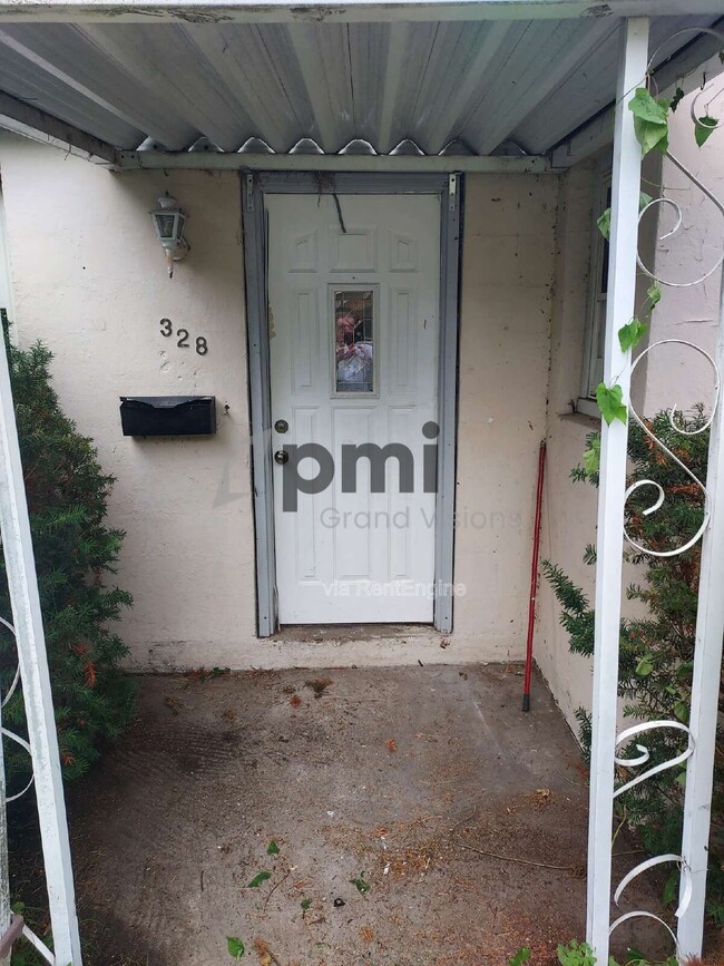 Building Photo - 328 E Kellar Ln