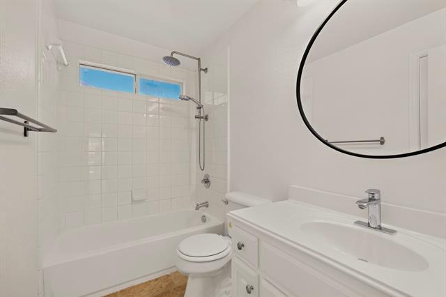 Building Photo - 4304 Harpers Ferry Dr