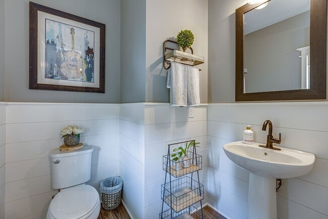 Building Photo - 7542 Delancey Dr