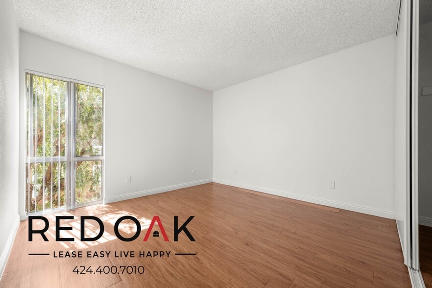 Building Photo - 17830 Sherman Way