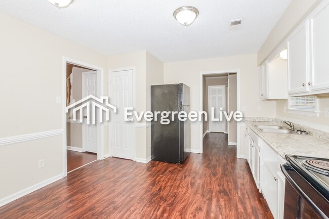 Building Photo - 4930 Blue Wing St