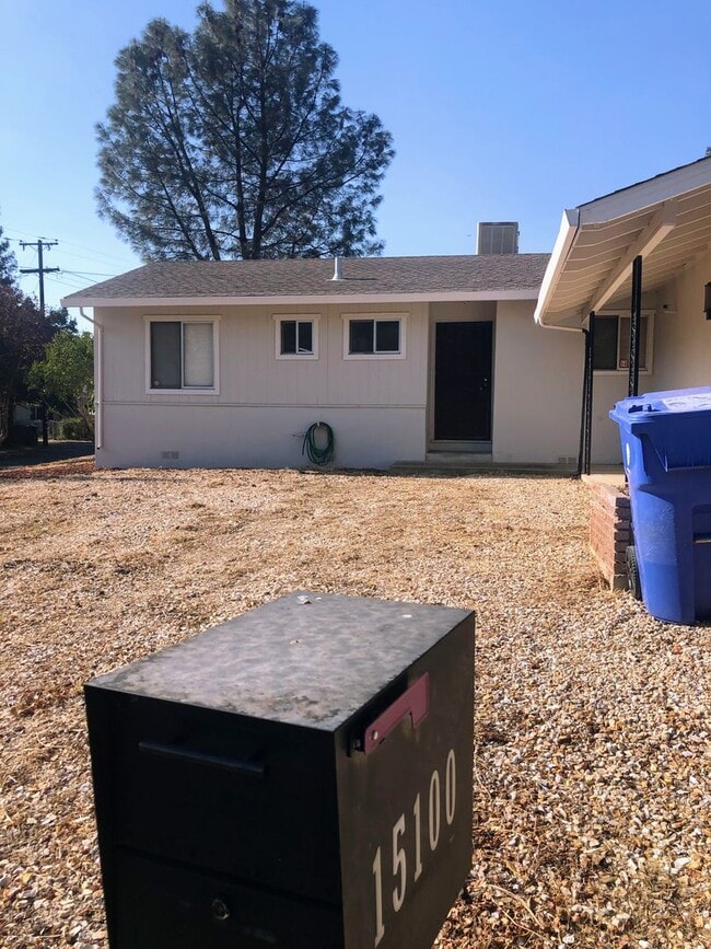 Building Photo - Beautifully Maintained 3BR Home in a Safe, Family-Friendly Community