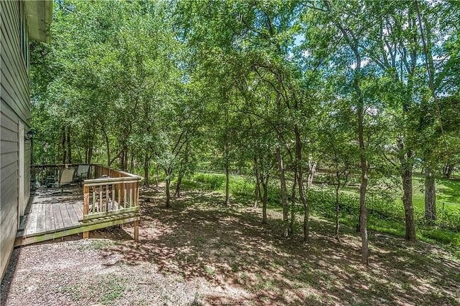 Building Photo - 1403 Medina Dr