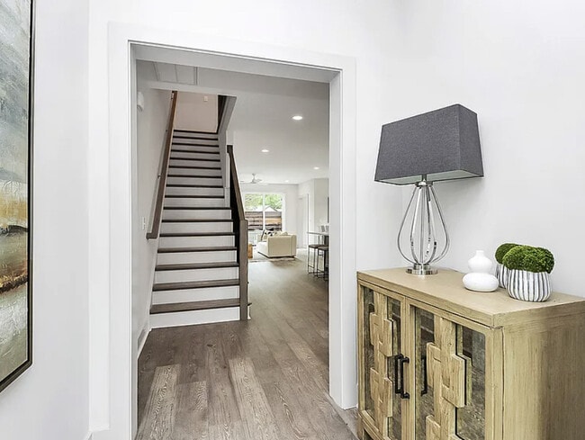 Building Photo - Arnold Drive