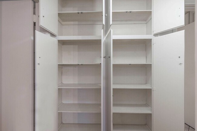 Building Photo - 4225 Rudy Ln