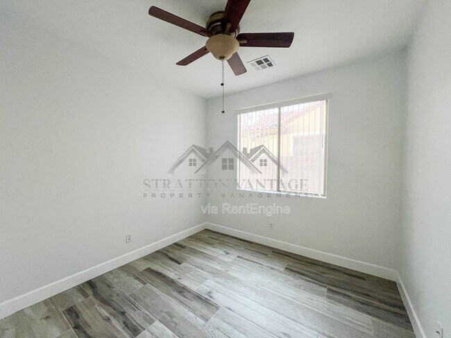 Building Photo - 1674 S Constellation Way