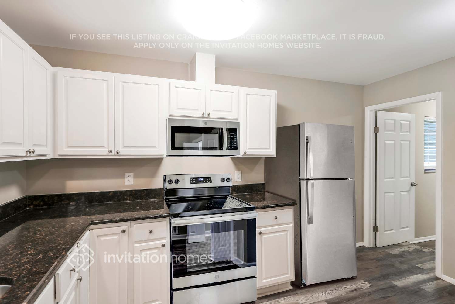 Building Photo - 933 Hillrise Dr