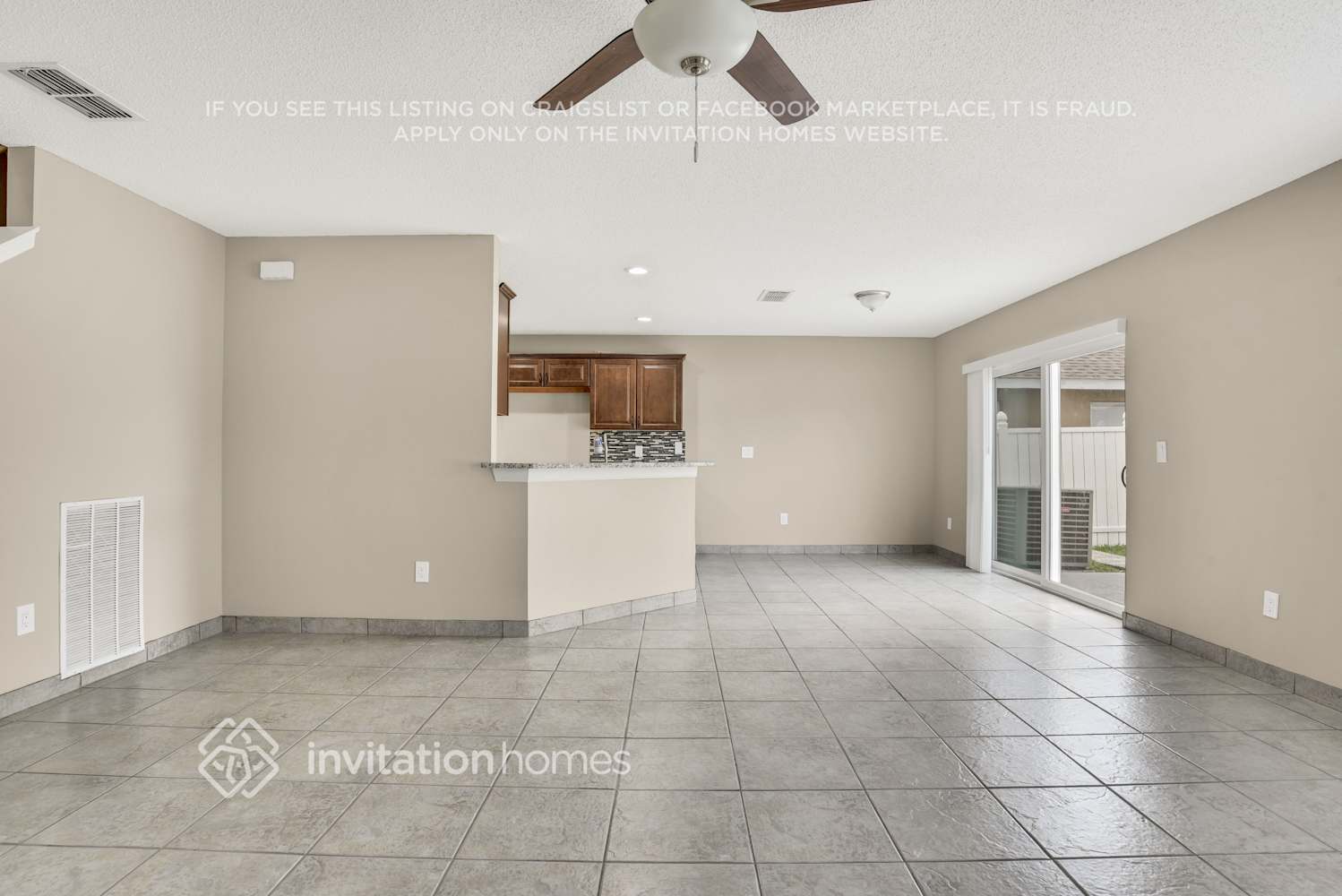 Building Photo - 2409 Knightsbridge Blvd