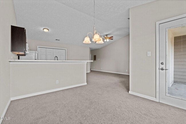 Building Photo - 6748 Willowbrook Dr