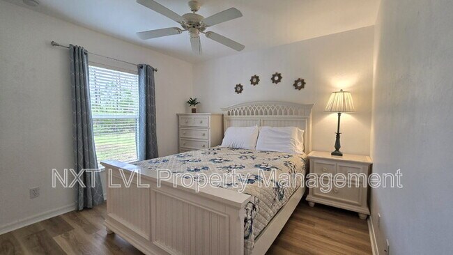 Building Photo - 3105 Van Buren Pkwy