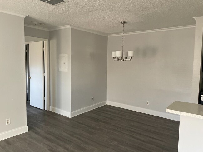 Building Photo - 2 Bedroom 2 bathroom in Orlando