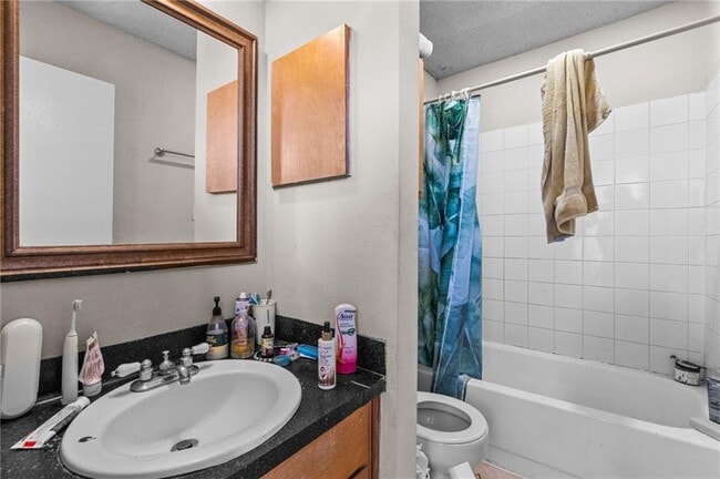 Building Photo - 2510 San Gabriel St