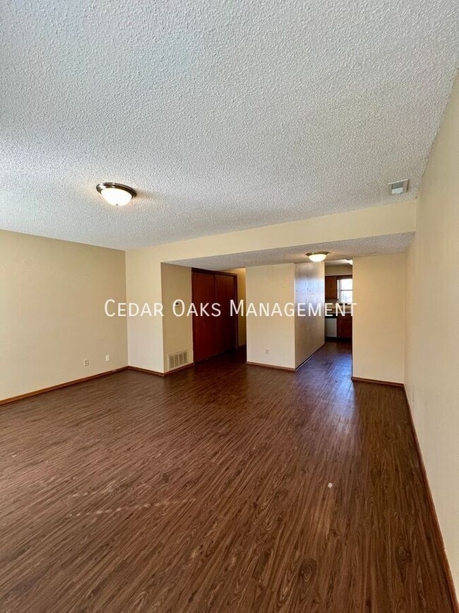 Building Photo - 4098 N Sunflower Cir