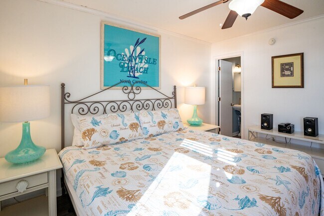 Building Photo - OCEANFRONT OFF-SEASON MONTHLY 2 BEDROOM NOW AVAILABLE