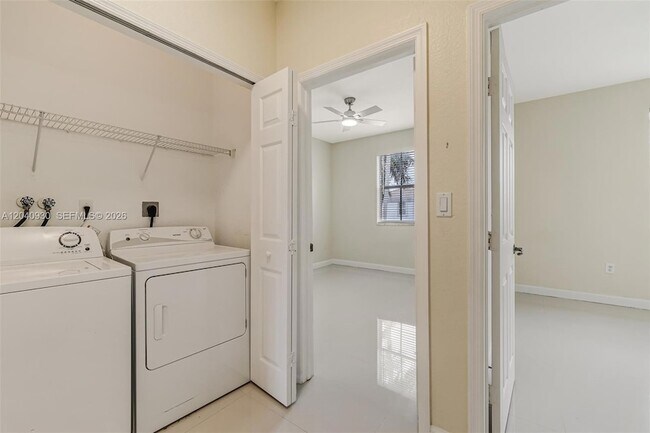 Building Photo - 12361 SW 123rd Terrace