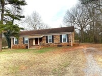 Building Photo - 2 bedroom duplex apartment for rent