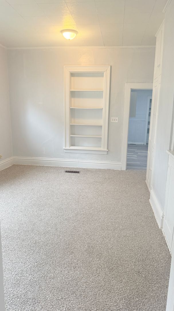 Building Photo - 24 Pierce Ave