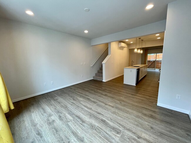 Building Photo - 10938 NE 189th St