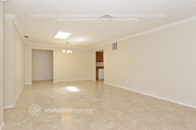 Building Photo - 9247 78th Ave N