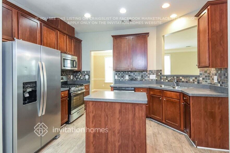 Building Photo - 3158 Yelton Ln