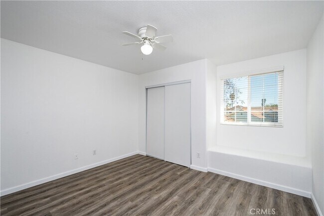 Building Photo - 8608 Oakthorn Cir