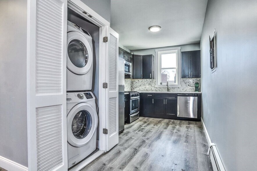 Building Photo - 97 Reservoir Ave