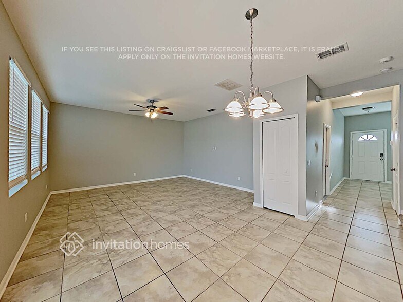Building Photo - 3801 Wind Dancer Cir