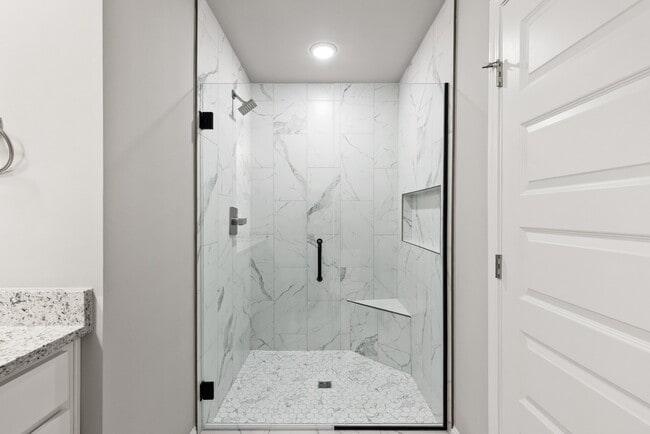 Building Photo - 232 Franklin St