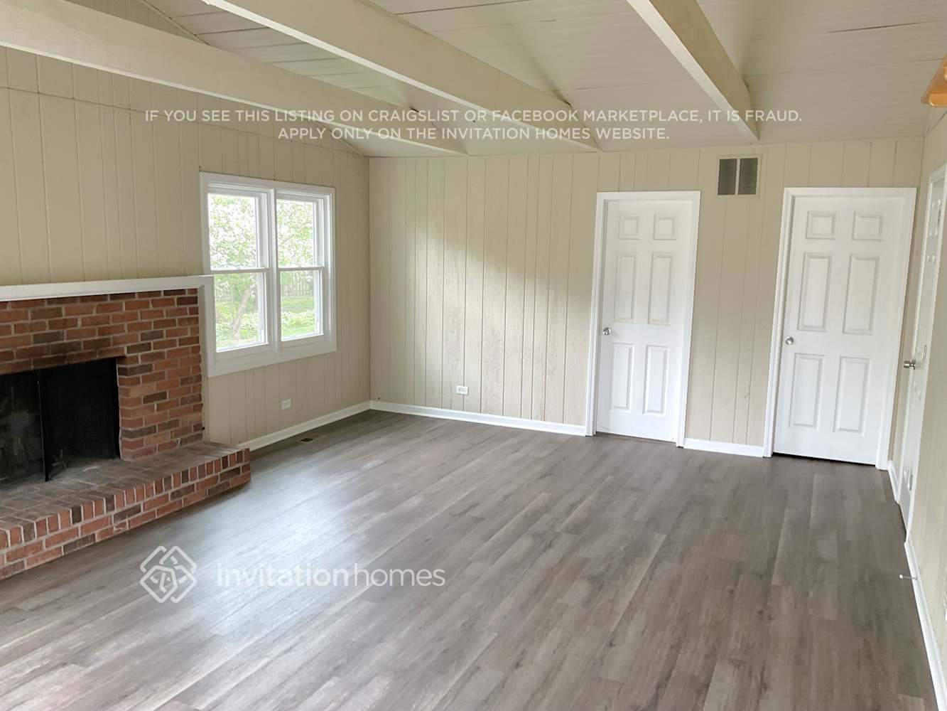 Building Photo - 735 Burr Oak Dr