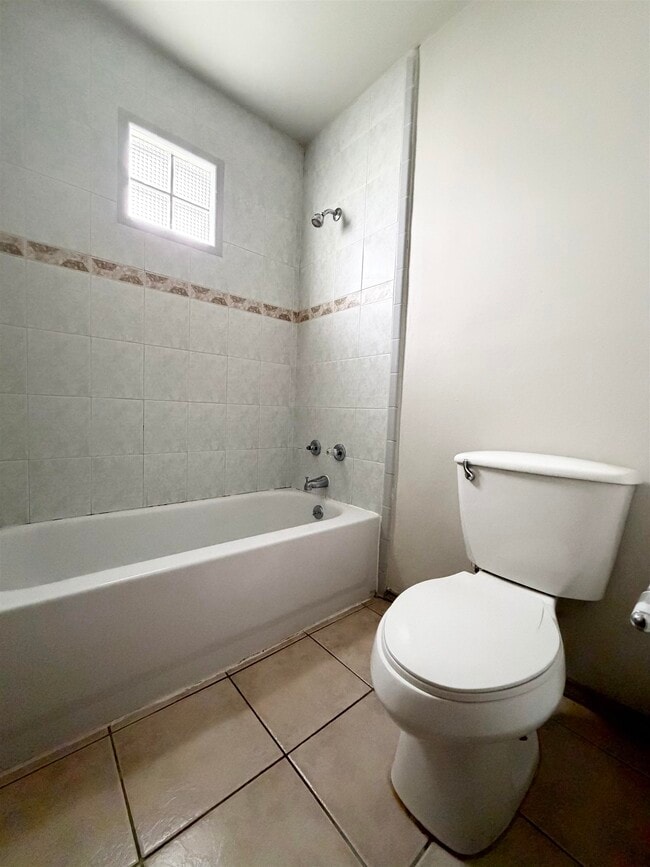 Building Photo - 507 Shiloh Dr