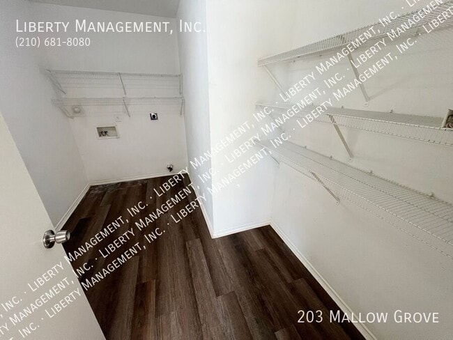 Building Photo - 203 Mallow Grove