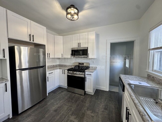 Building Photo - 222 W Campbell St