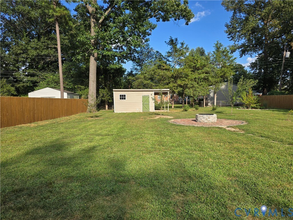 Building Photo - 7998 Wynbrook Ln