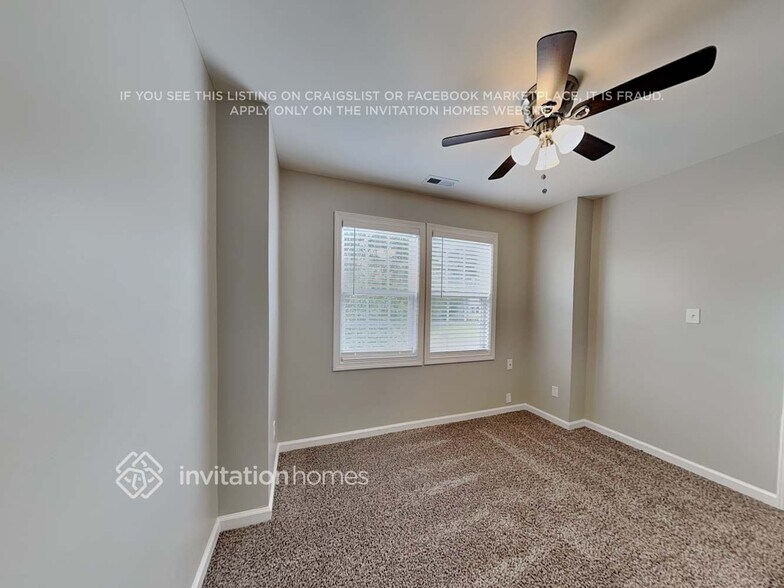 Building Photo - 3632 Cashew Dr
