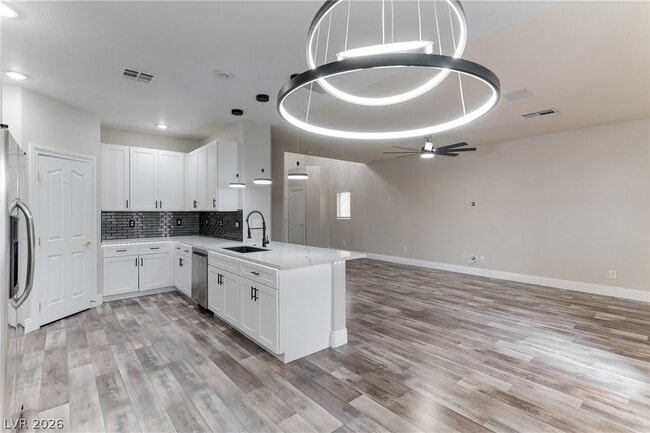 Building Photo - 8807 Red Fox Dr