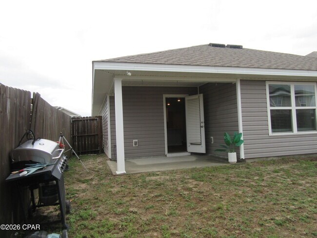 Building Photo - 3995 Pioneer Ln.