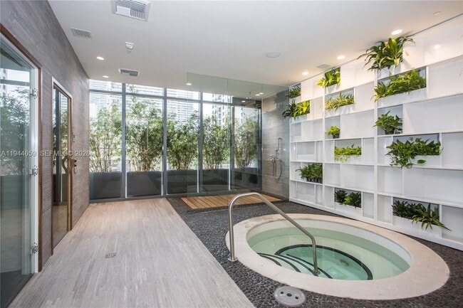 Building Photo - 55 SW 9th St