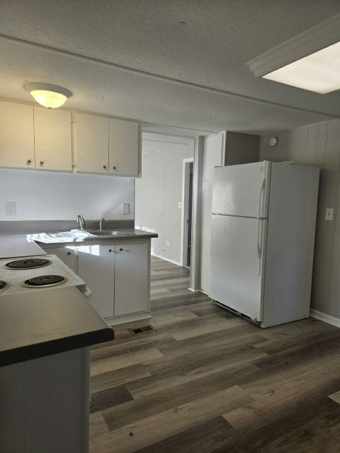 Building Photo - 203 48th Ave W