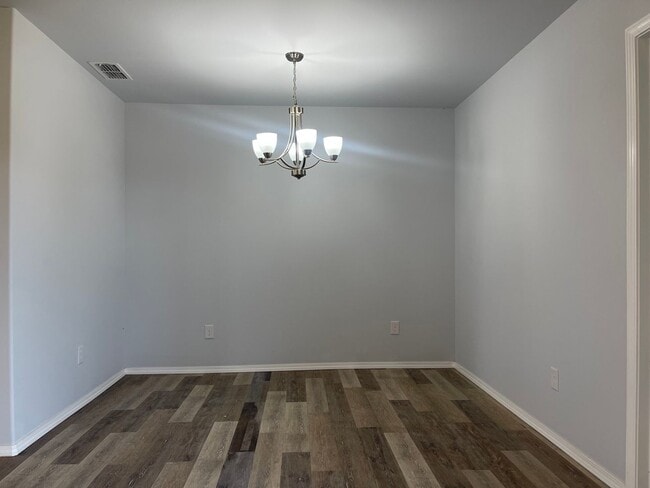 Building Photo - 3 bed 2 bath in Frenship ISD