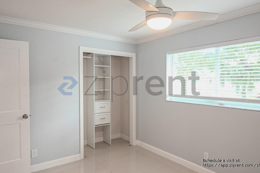 Building Photo - 3343 NW 69th St