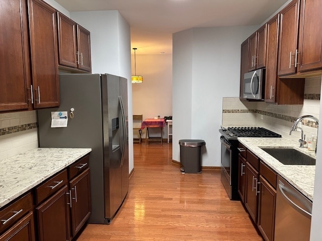 Building Photo - 339 Bay Dr