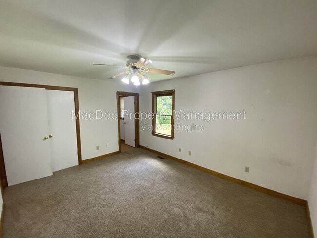 Building Photo - 28341 Edgar Rd
